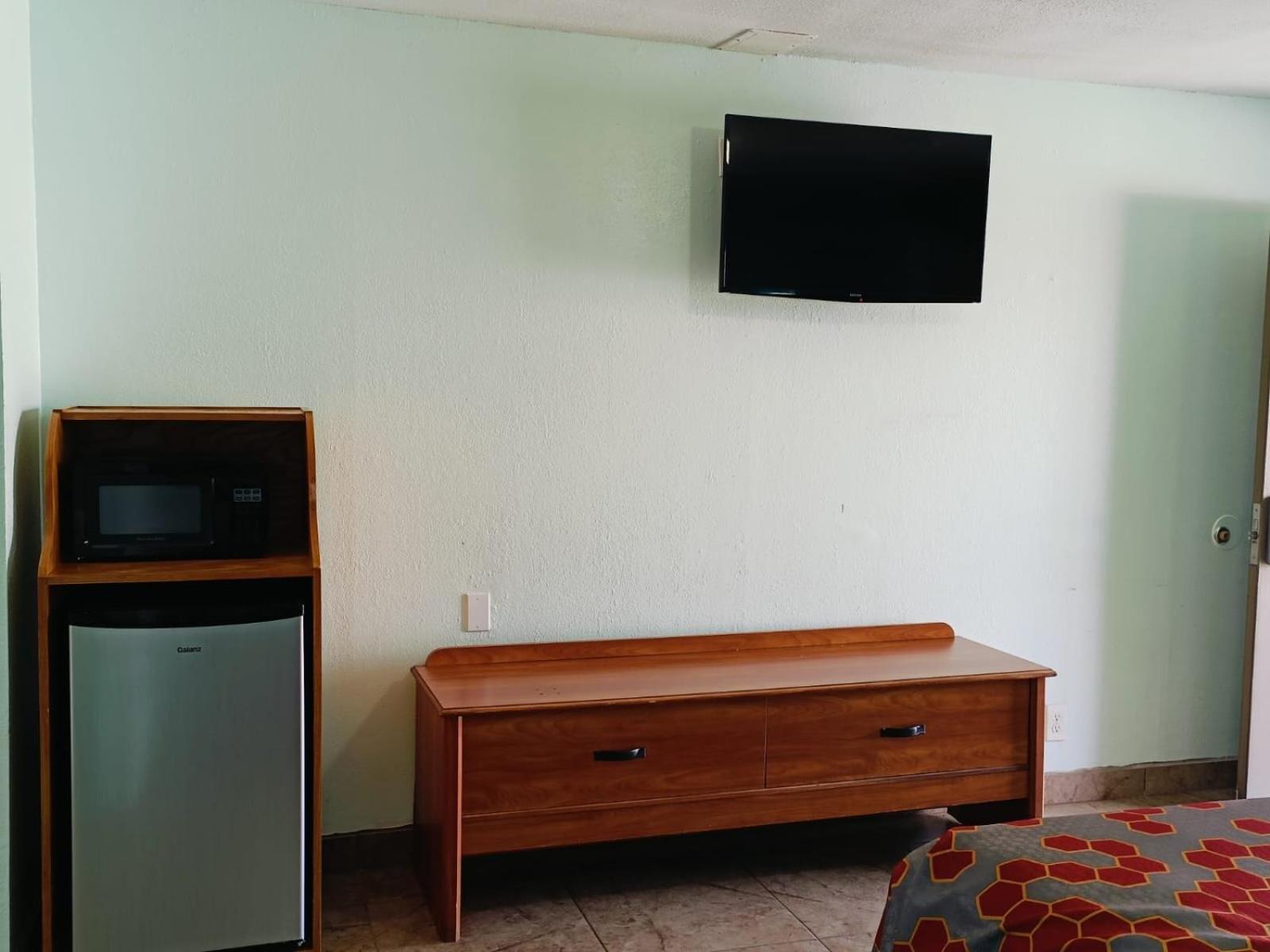 Budget Inn By Oyo Edinburg Hwy 281 المظهر الخارجي الصورة